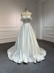Plus Size A-Line Lace Wedding Dress