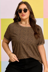 Plus Size Leopard Print Ribbed Trim Tee
