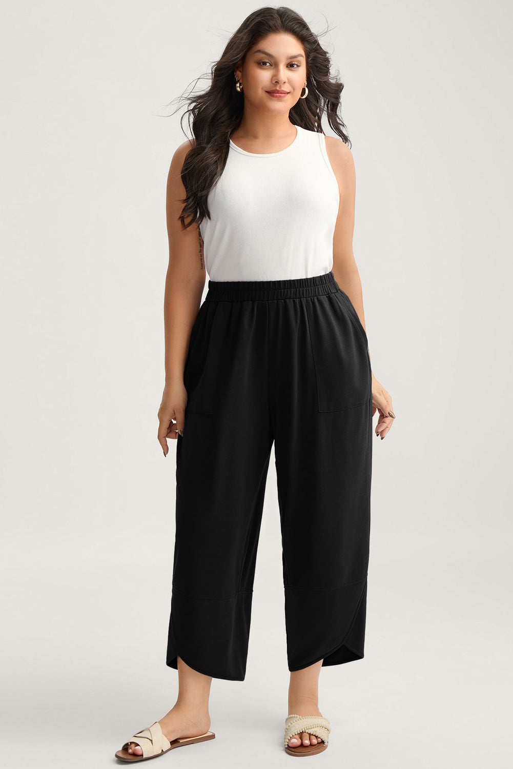Plus Size Elastic Waist Asymmetrical Capris