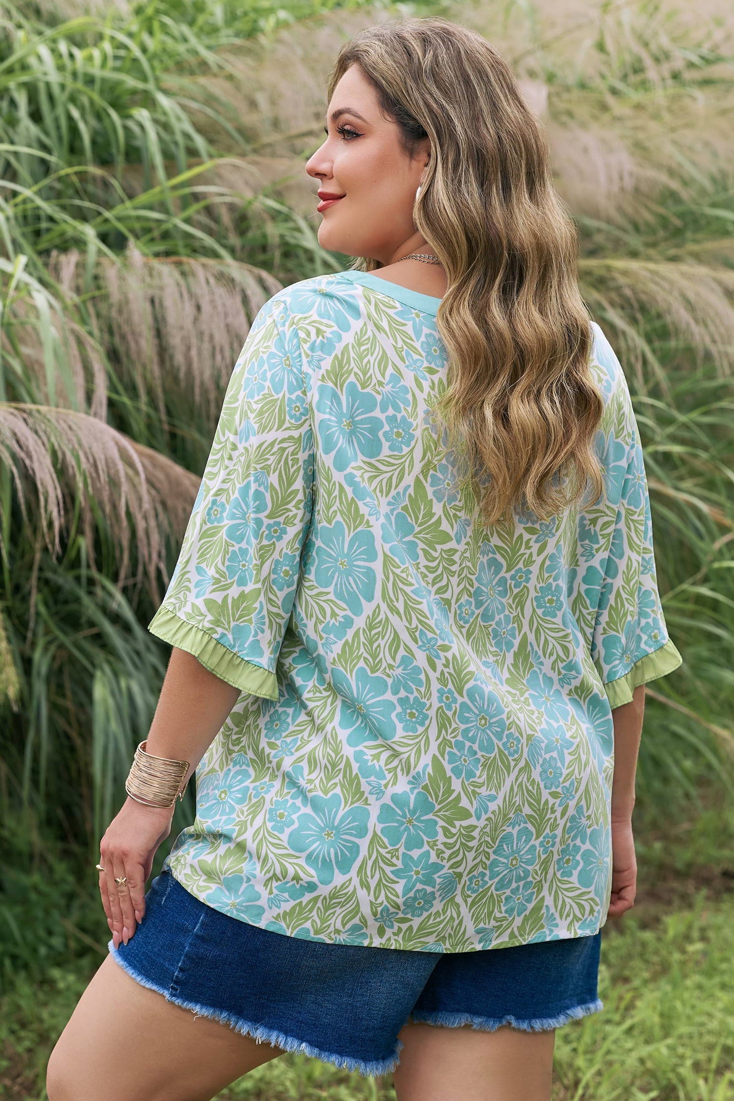 Plus Size Floral Frilled Color Block Trim Blouse