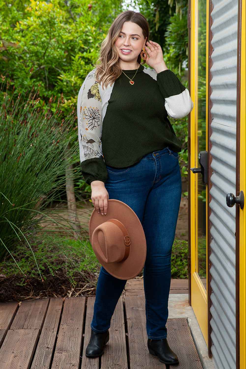 Plus Size Floral Raglan Colorblock Blouse