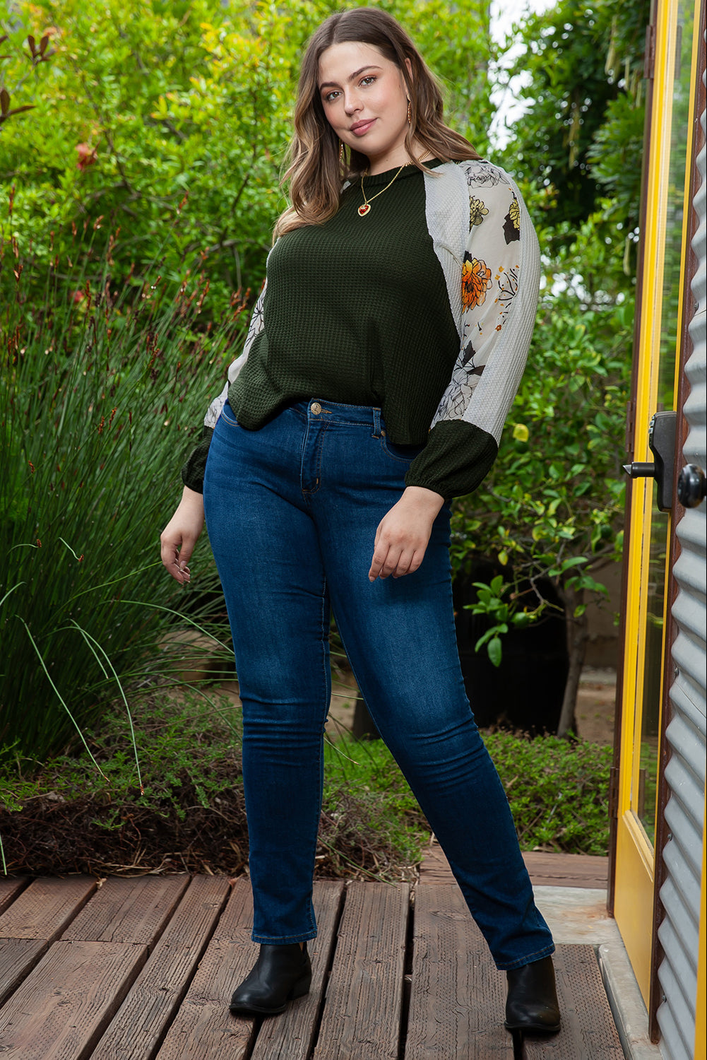 Plus Size Floral Raglan Colorblock Blouse
