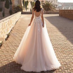 Plus Size Elegant Lace Deep V-Neck Wedding Dress
