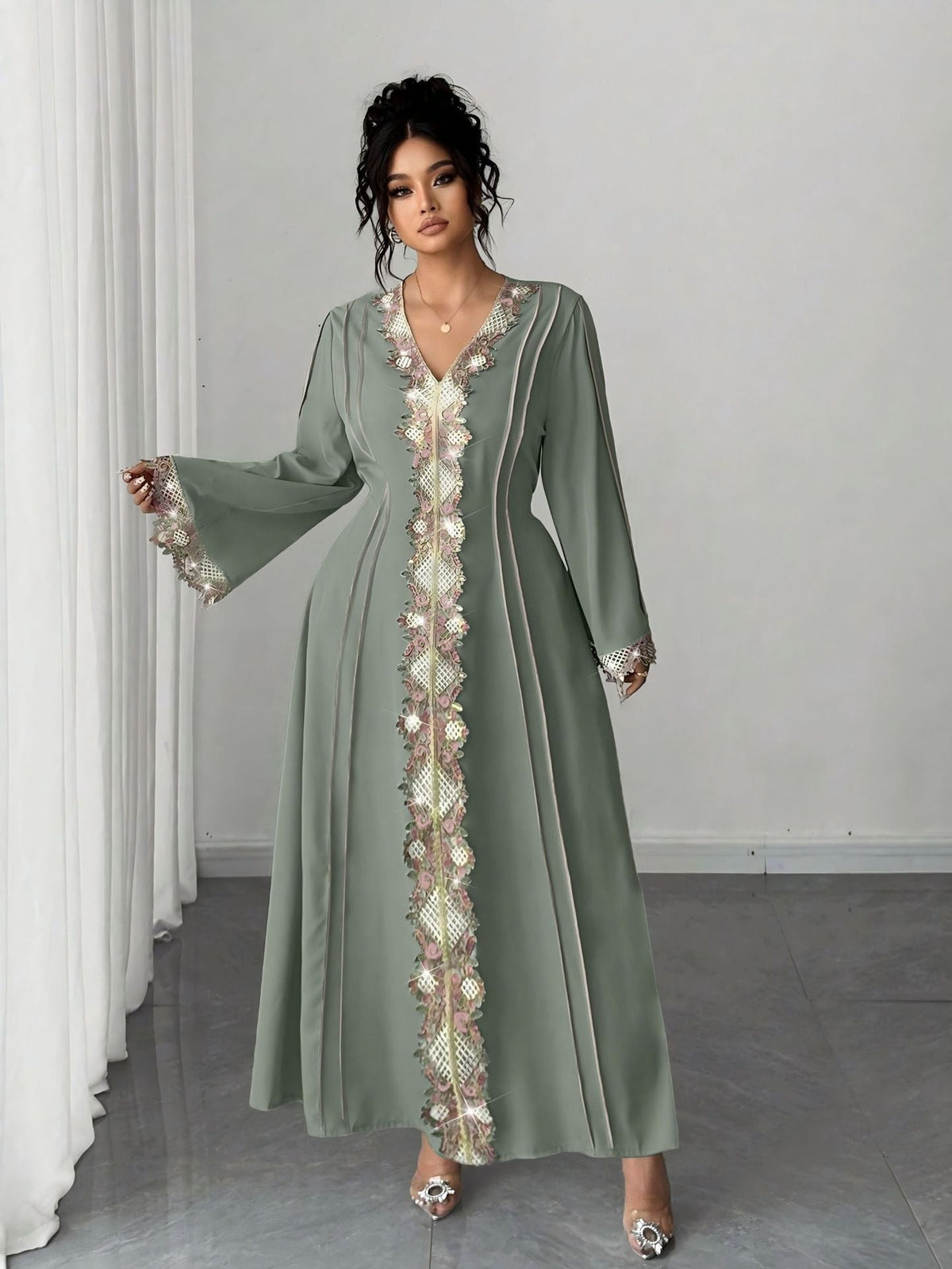 Plus Size Elegant Vintage Lace Maxi Dress