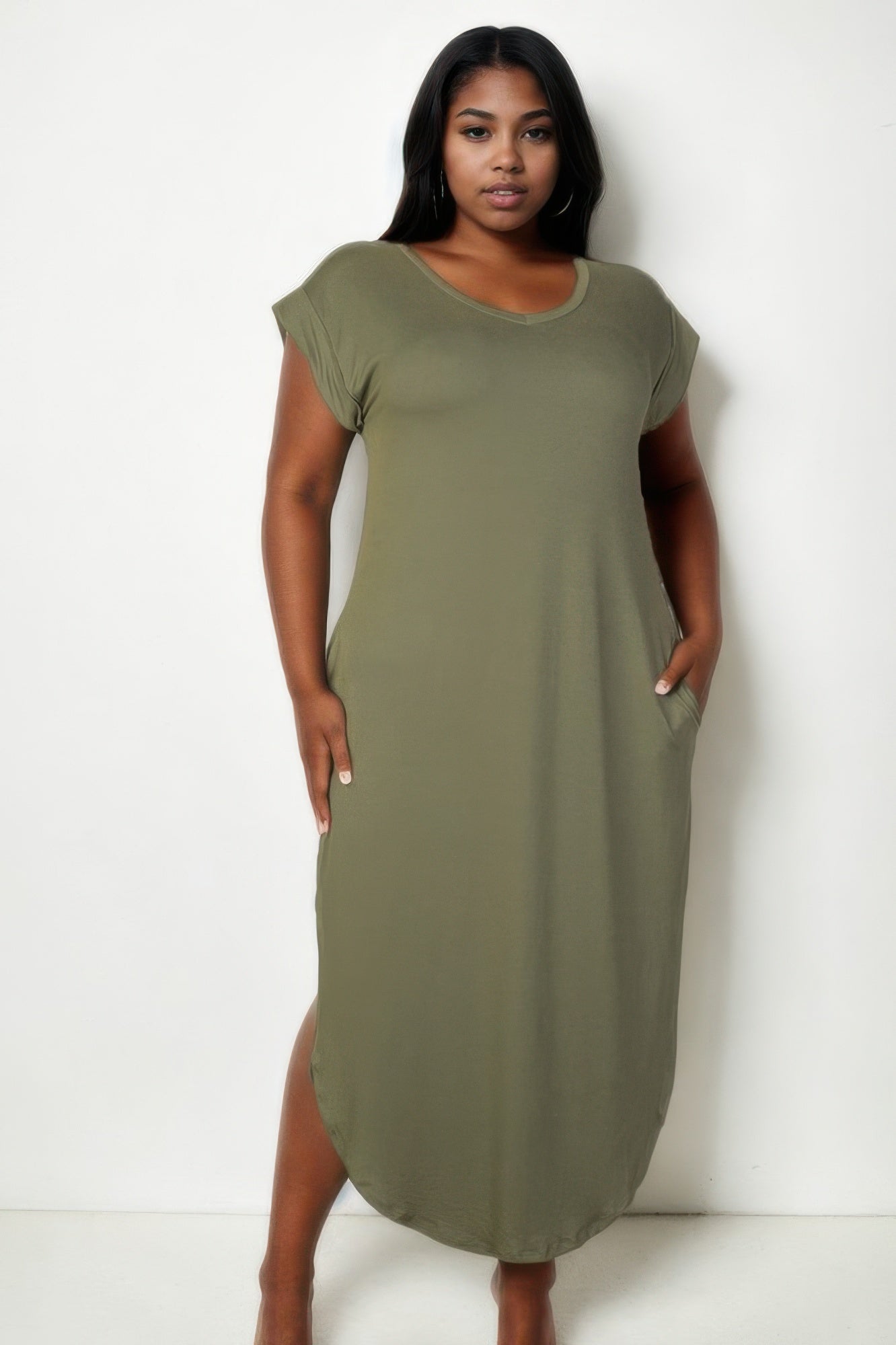 Plus Size Batwing Sleeve V Neck Maxi Dress