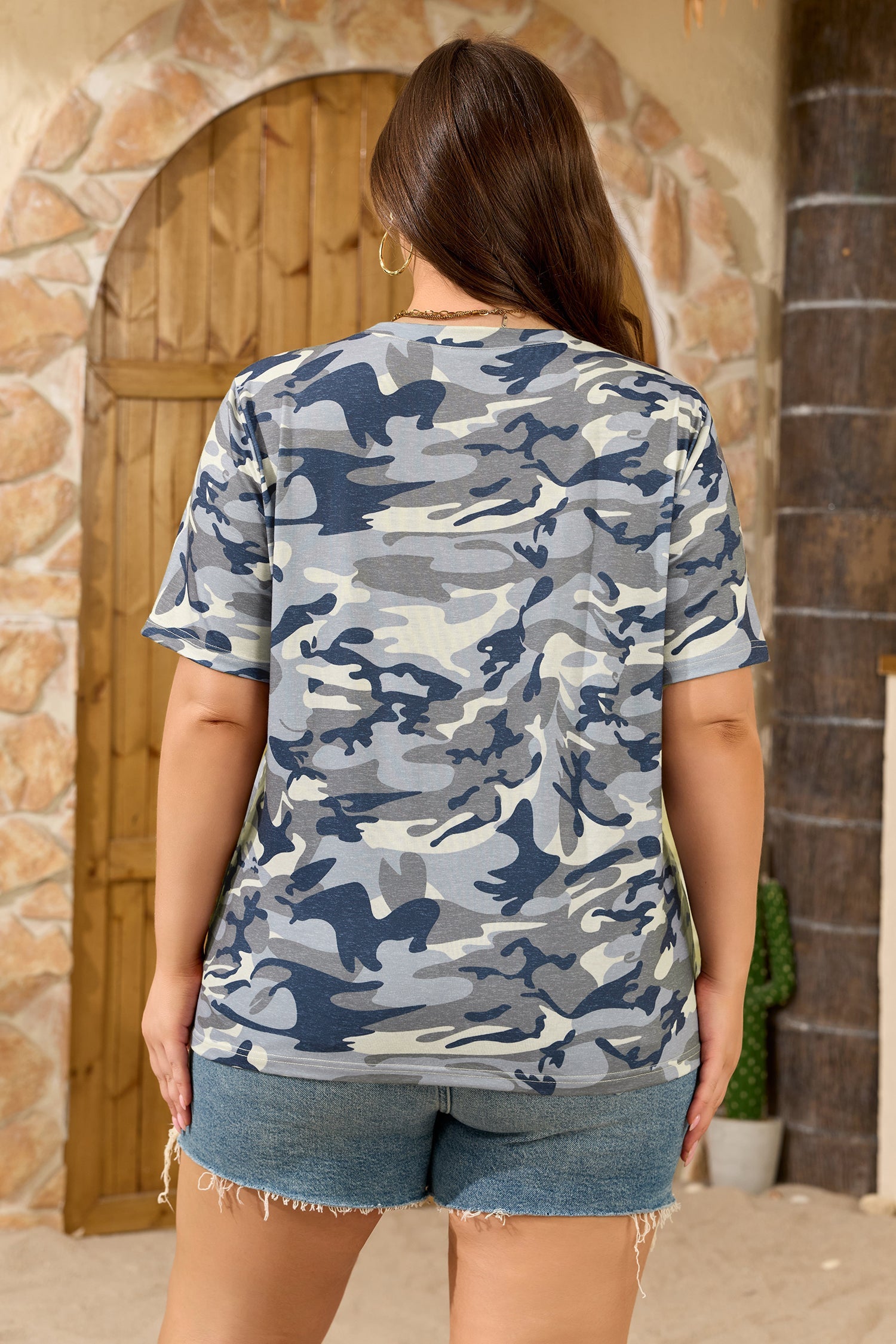 Plus Size Camo Print Crew Neck Short Sleeve Tee