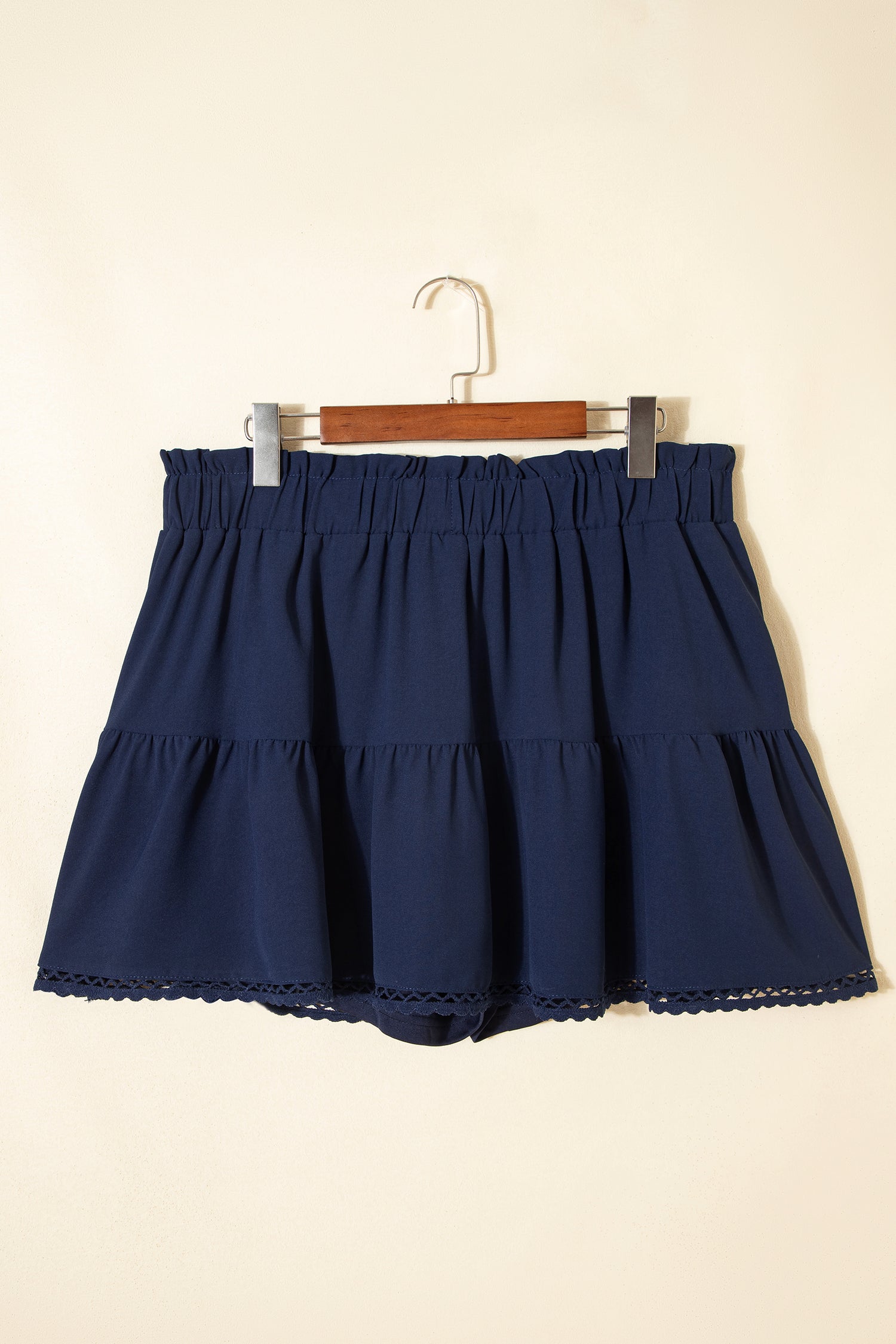 Plus Size Frilled Elastic Waist Lace Trim Boho Shorts