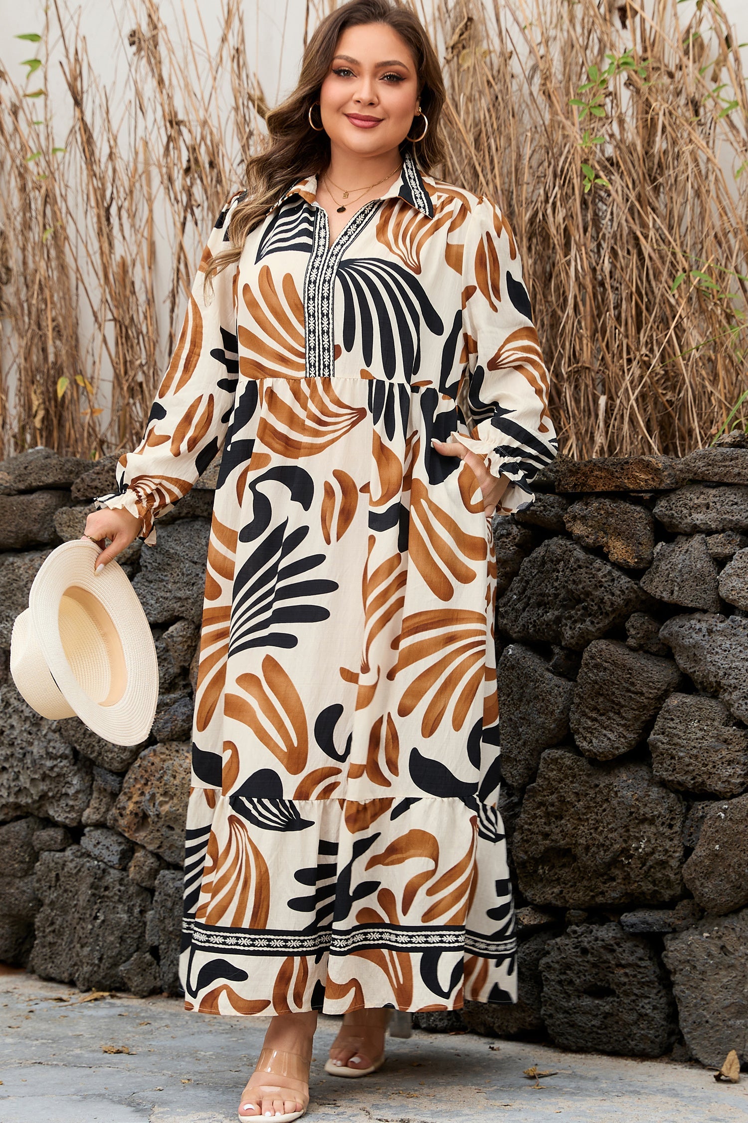 Plus Size Abstract Print Contrast Collar Shift Dress